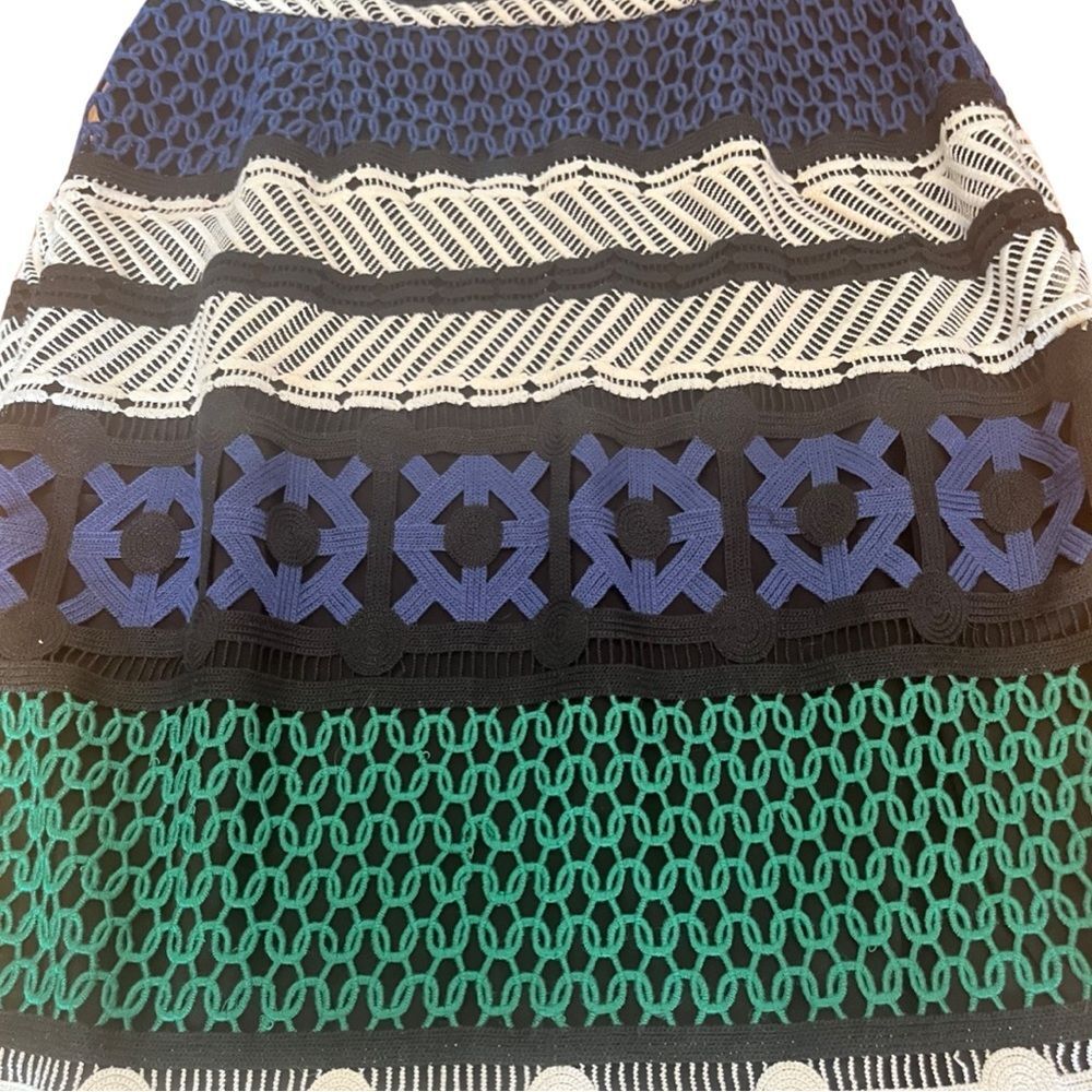 Sea NY Used Crochet Stripe Pencil Skirt Black White Blue Green Scalloped Sz 6 - Picture 8 of 8